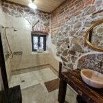 Agroturystyka - apartament jednopokojowy - Łazienka prysznic